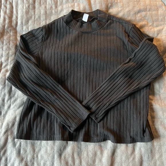 Old Nay Cropped Turtle Neck - Picture 1 of 2